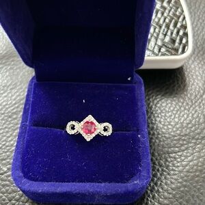 Lovely New 925 Sterling Silver Ring With CZ And Red Garnet